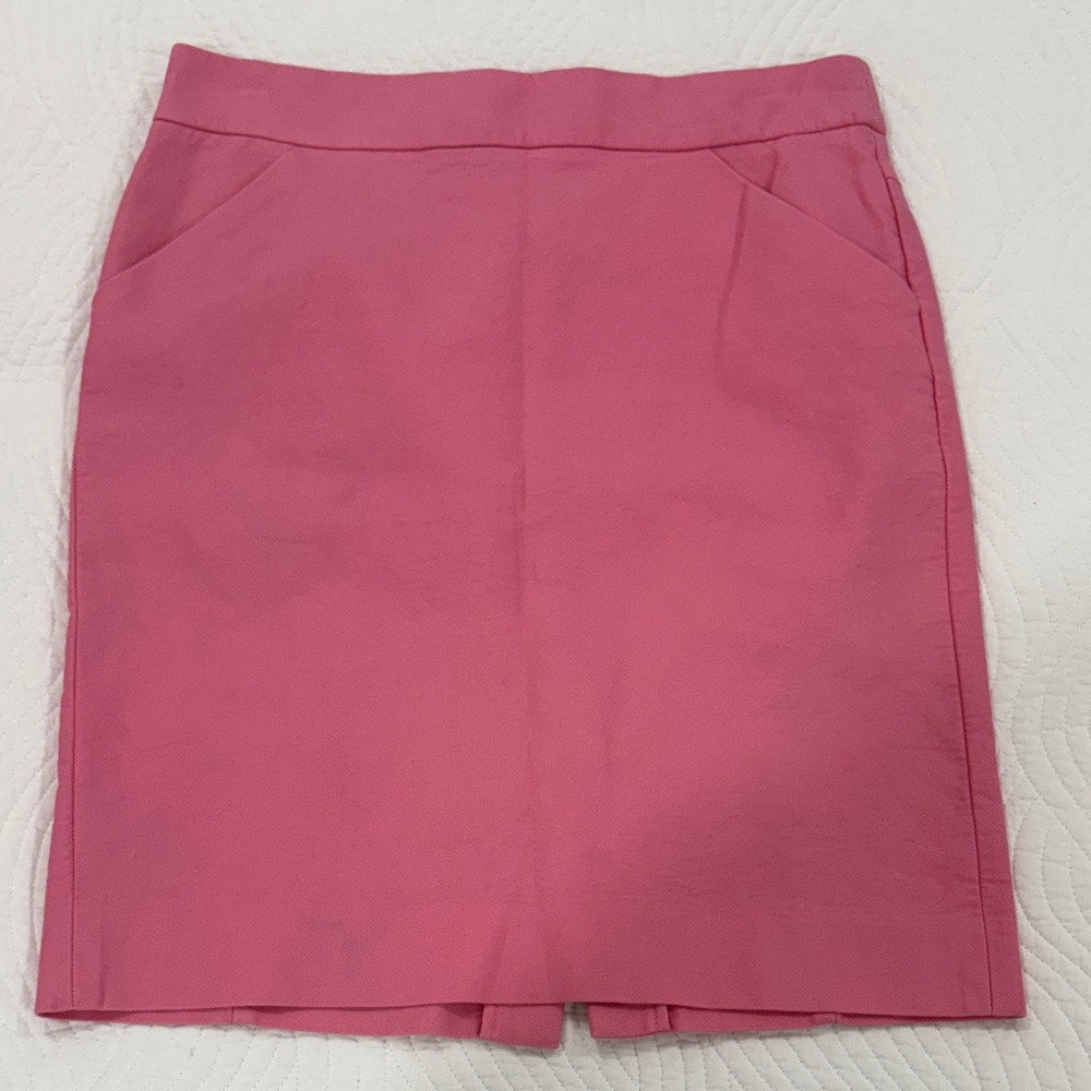 J Crew Chic Quiet Luxury Pink Pencil Skirt for Women - Picture 2 of 7